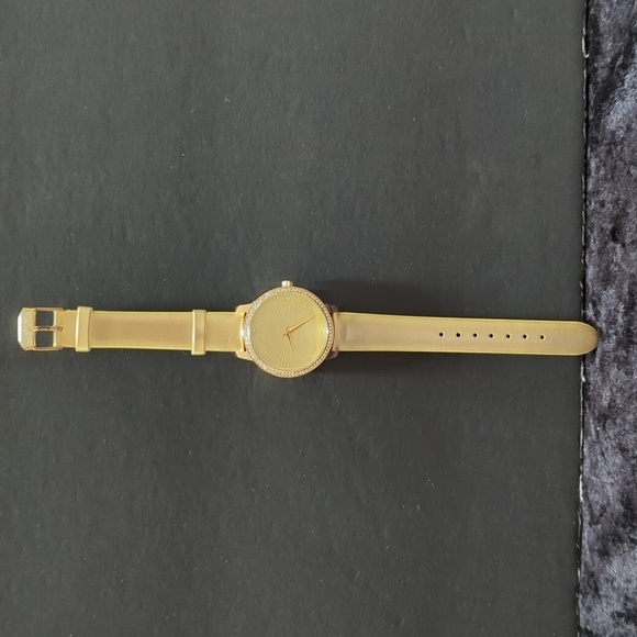 Manhattan by Croton Women's Stainless Steel Gold Color Watch w/Rhinestone Face - Picture 1 of 7